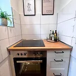 Main Cozy Casa Am Ringpark Free Parking *