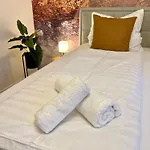 Main Cozy Casa Am Ringpark Free Parking Apartment