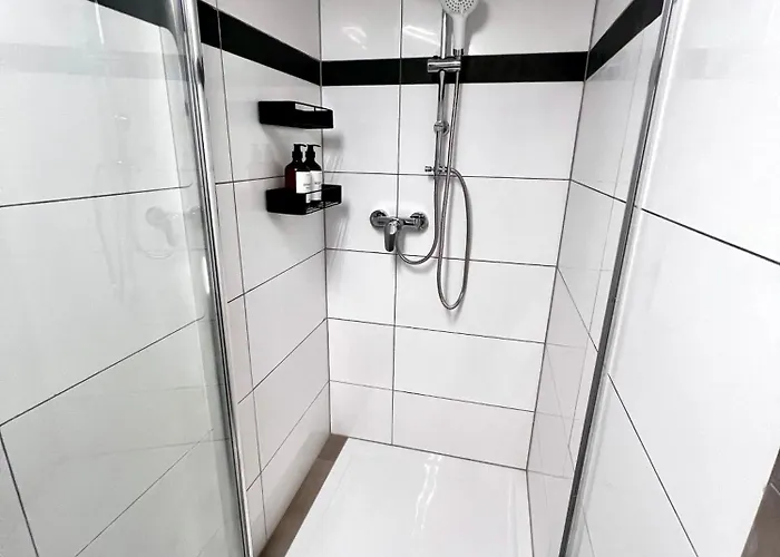 Main Cozy Casa Am Ringpark Free Parking *